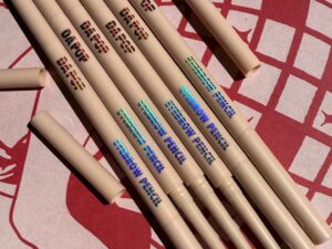 DAPOP EYERBROW PENCIL(Lapiz de Cejas)